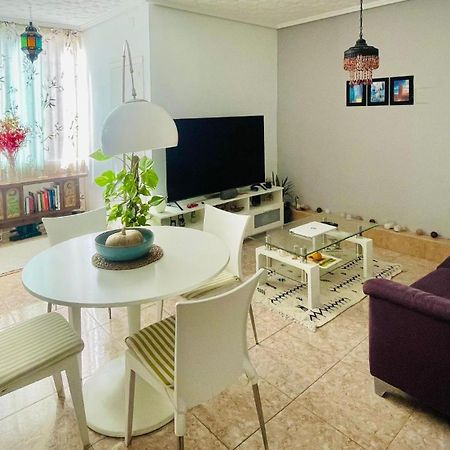 Habitacion Privada En Piso Compartido Valencia Kültér fotó