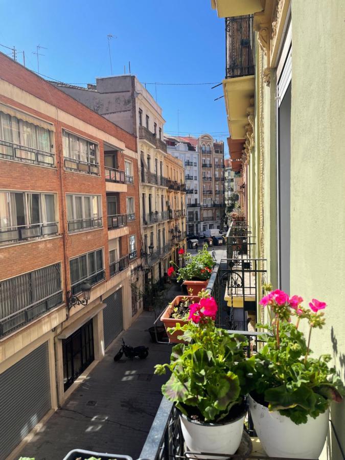 Habitacion Privada En Piso Compartido Valencia Kültér fotó